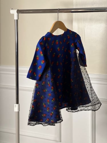 فستان شالكي أزرق من كولكشن شهر رمضان المبارك 2023