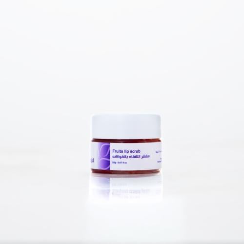 مقشر الشفاه بالفواكه