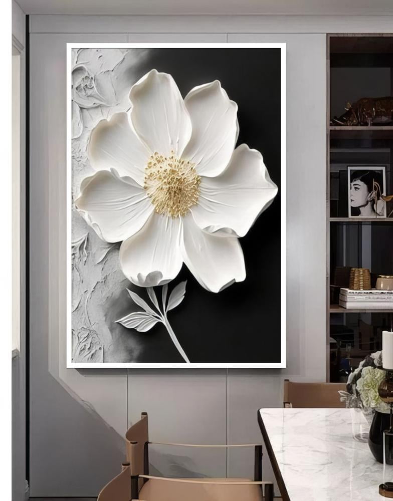 فن تجريدي ثلاثي الأبعاد لزهرة بيضاء كبيرة ذات مركز ذهبي، مع خلفية داكنة