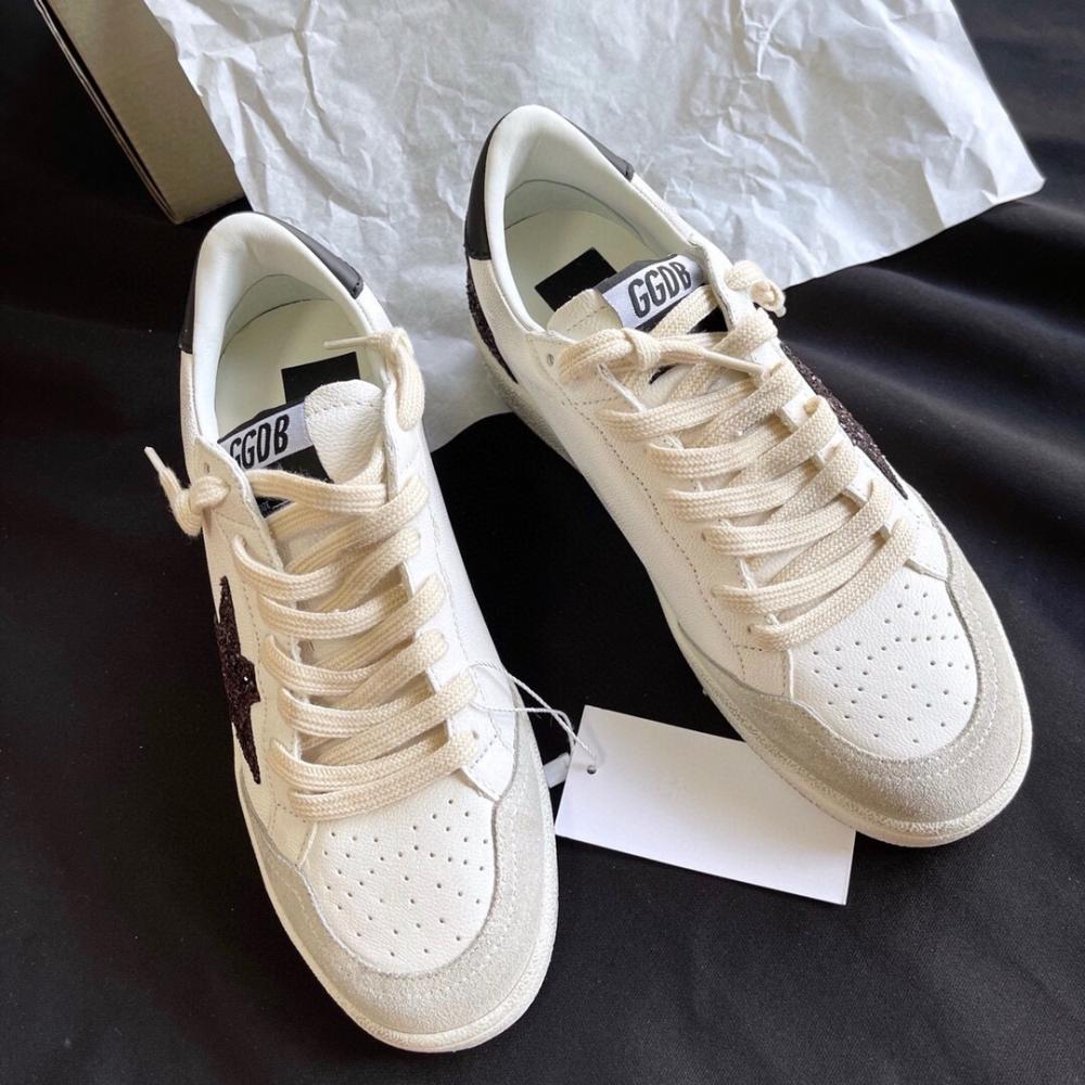 Golden goose