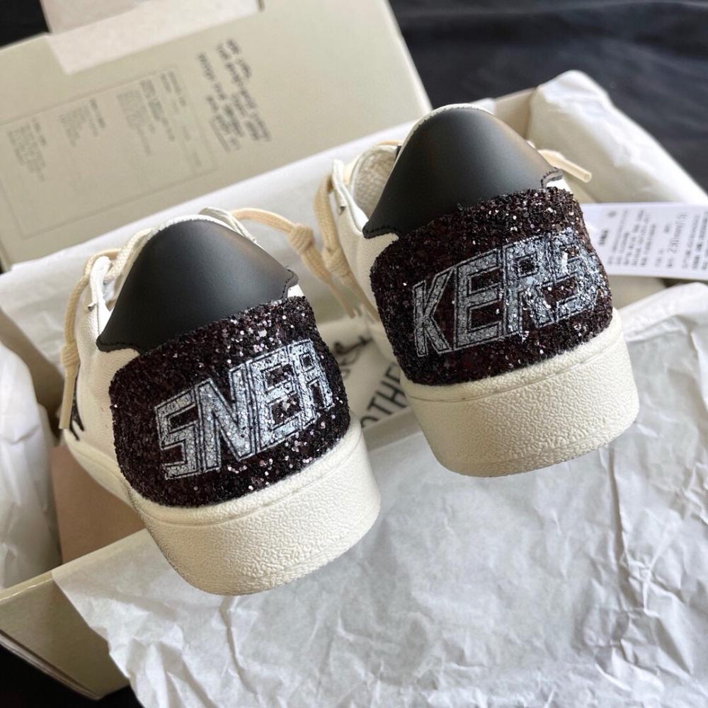 Golden goose