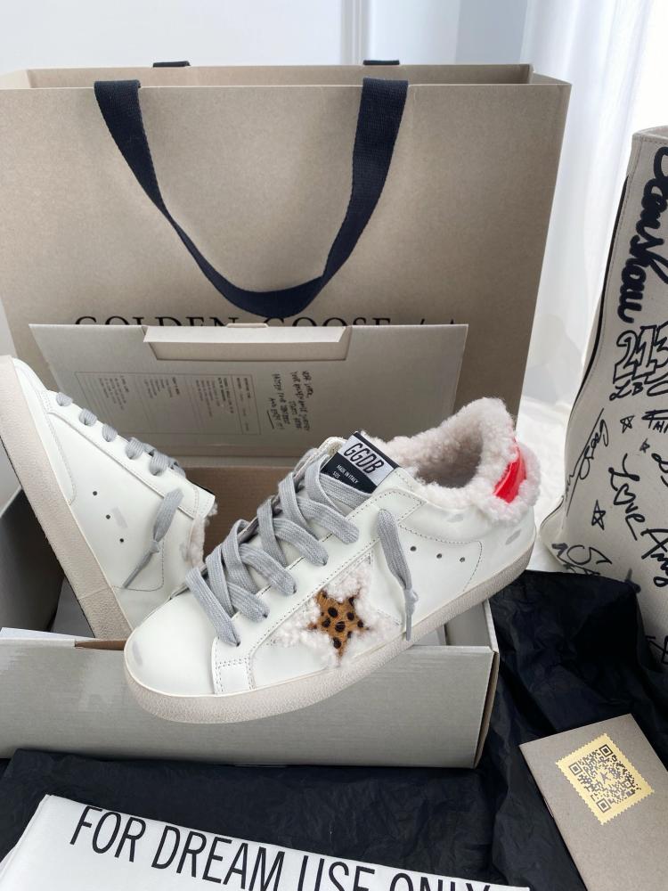 Golden goose