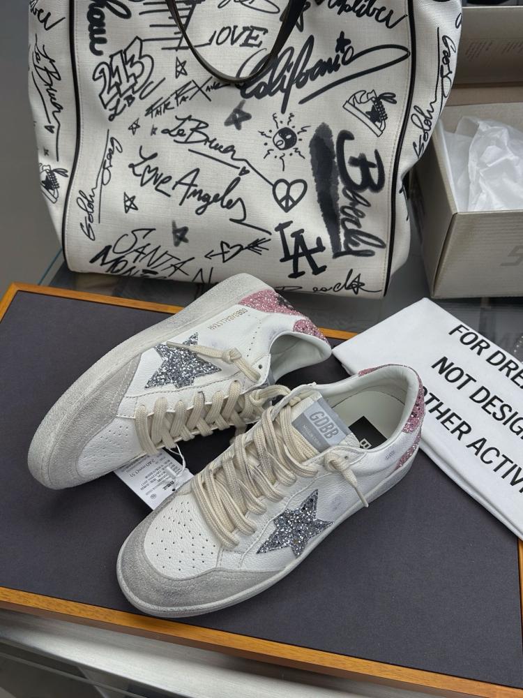Golden goose