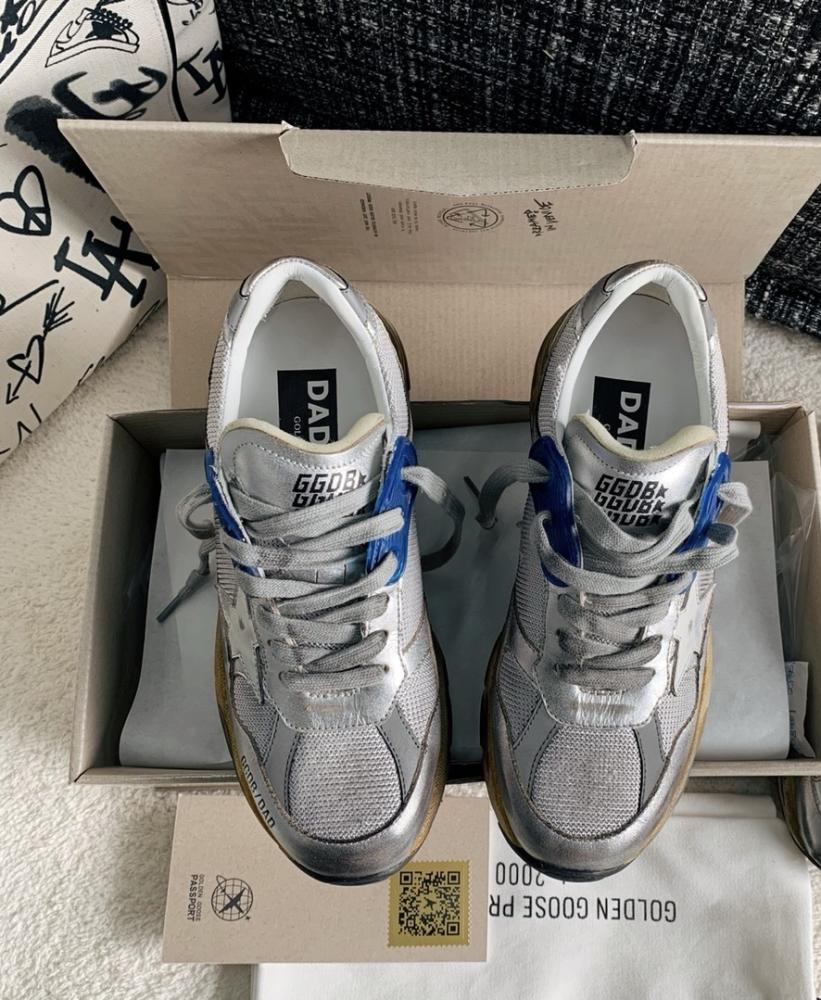 Golden goose