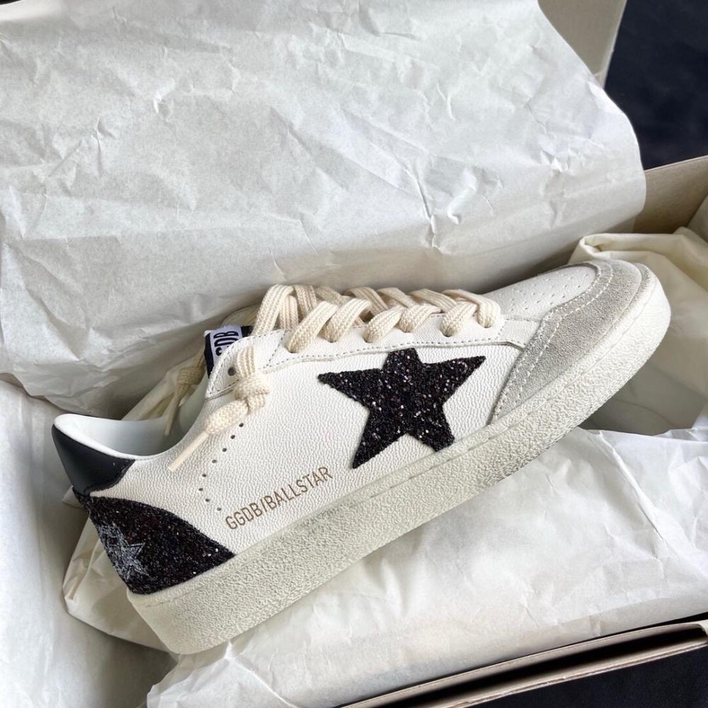 Golden goose