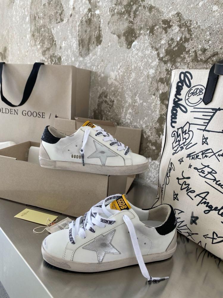 Golden goose