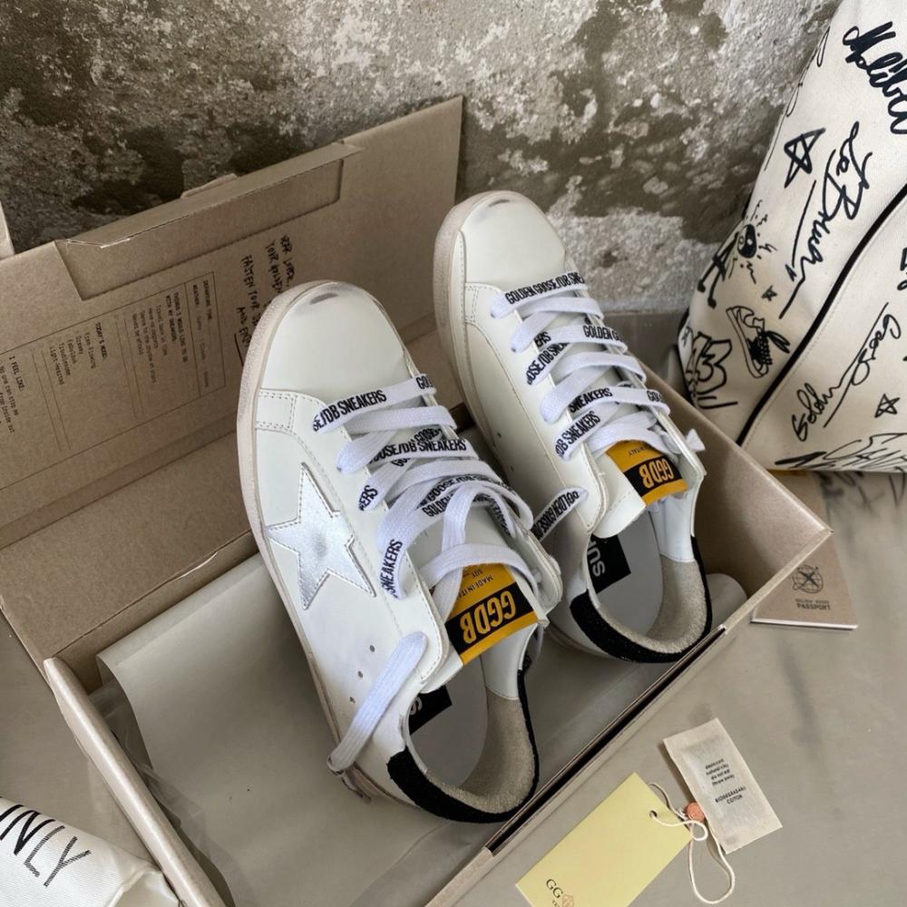Golden goose