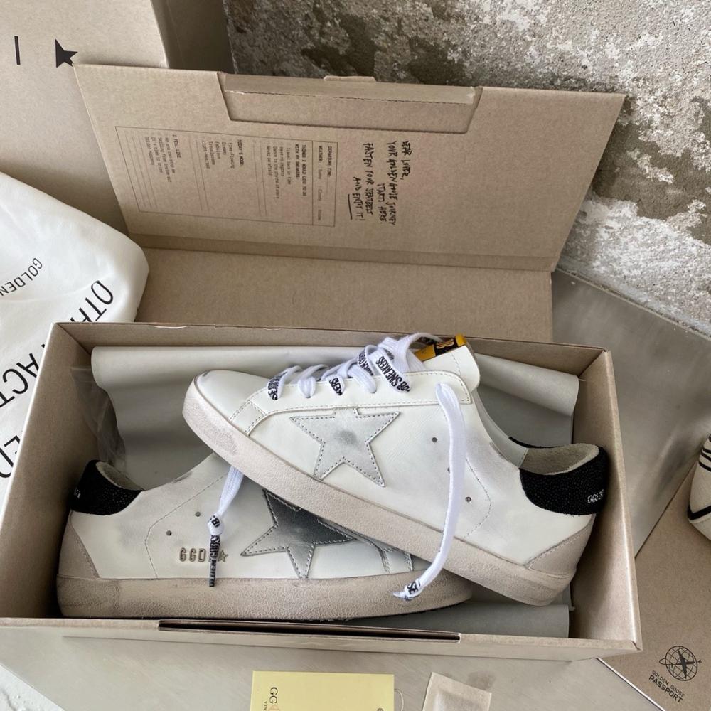 Golden goose