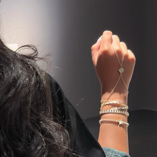 اسوارة الكف ڤان كليف مطلي