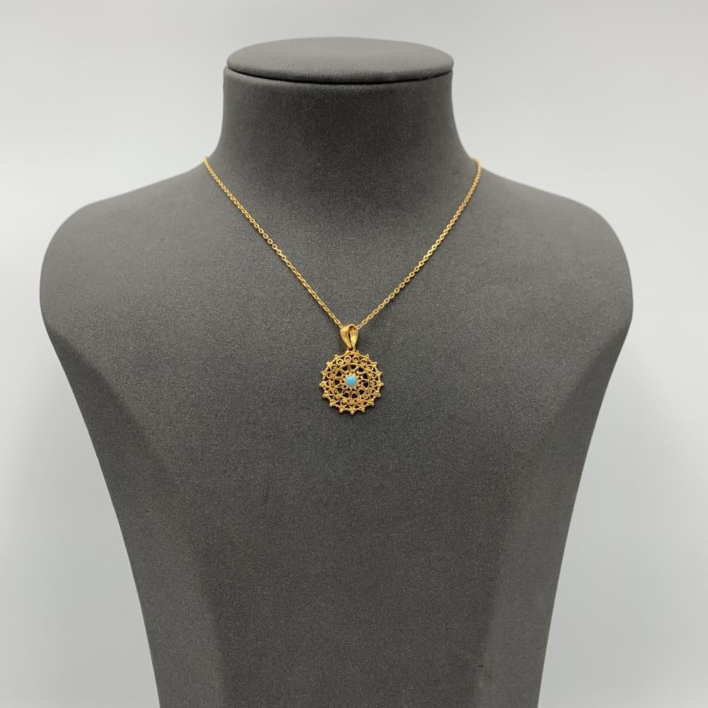 عقد بحريني ذهب عيار 21 – تصميم تراثي بفص فيروزي – الوزن 3.06 جرام