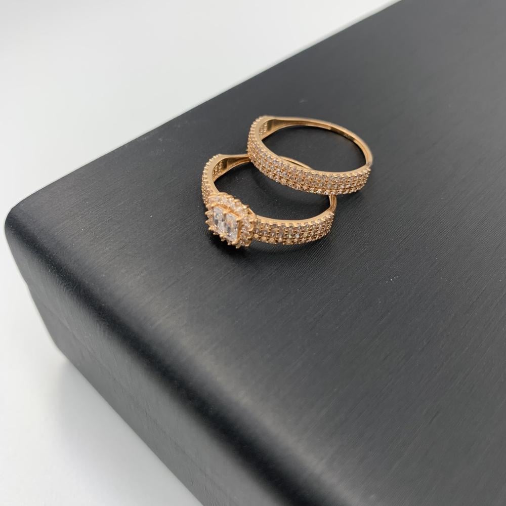 خاتم تونز ذهب عيار 21 – طقم مزدوج بفصوص لامعة بتصميم فاخر – الوزن 2.98 جرام | أناقة ملكية بلمعة لا تُنسى