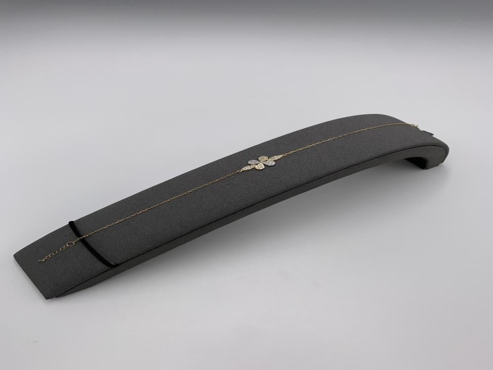 سوارة إيطالية ذهب عيار 18 بتصميم وردة فاخرة – وزن 0.86 جرام