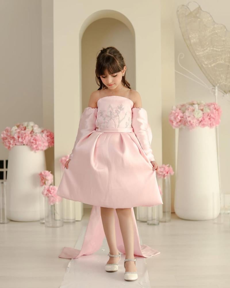 فساتين الأطفال الفاخرة بتصاميم عصرية متجر عساف