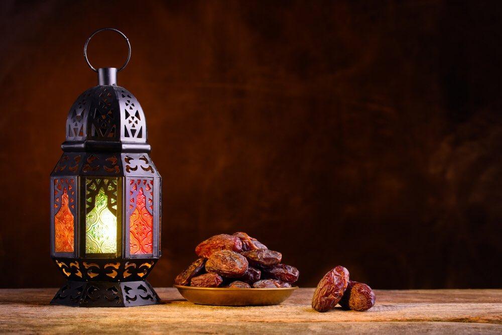 هل سنة أكل ٣ تمرات في رمضان