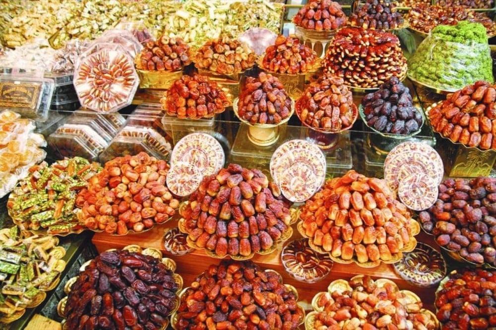 ما هي سلبيات تناول التمر