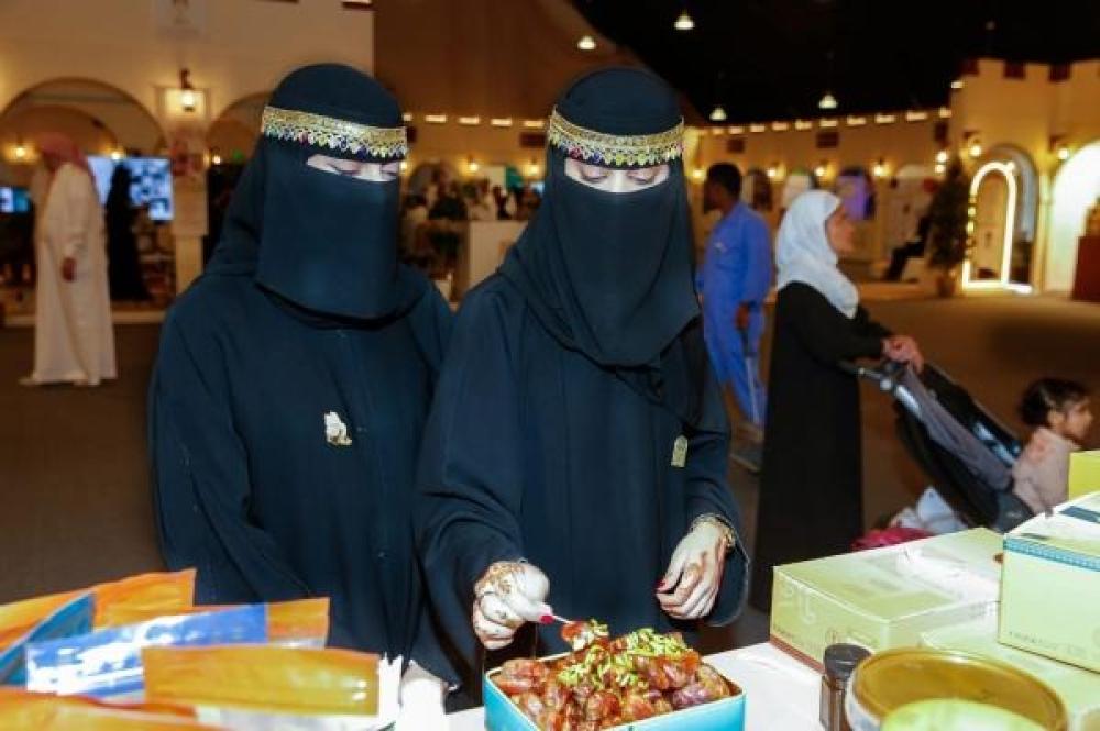 فوائد التمر للنساء