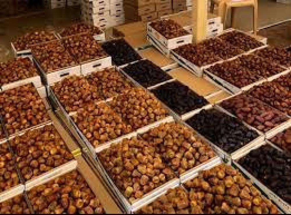 أضرار التمر على القولون