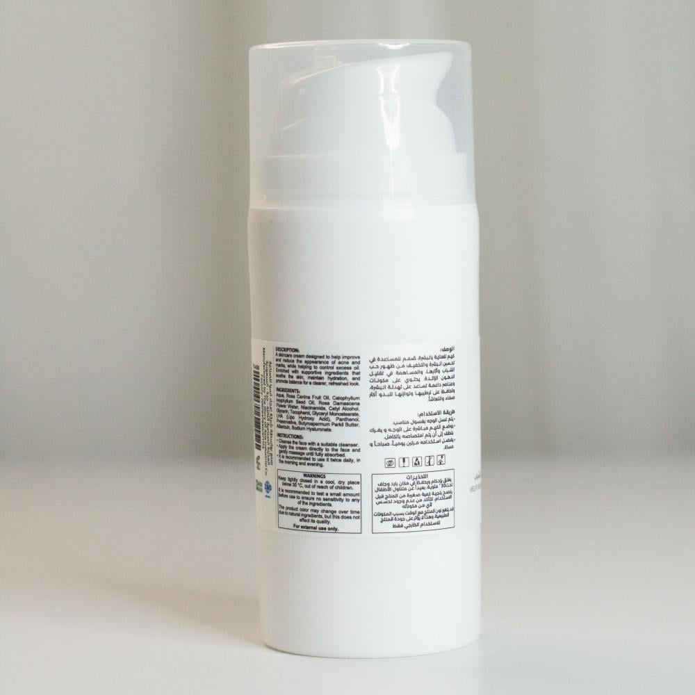 كريم لازاله حب الشباب وازالة الاثار  عبوة و الثانية مجانًا