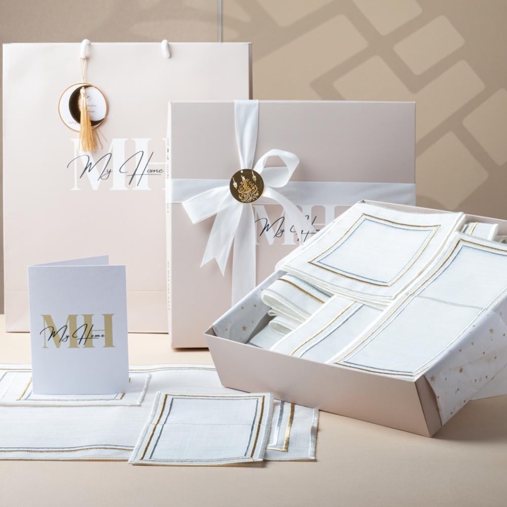 4 Piece Napkin Set for 5 People