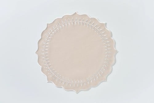 LEAF BEIGE ROUND PLACEMAT