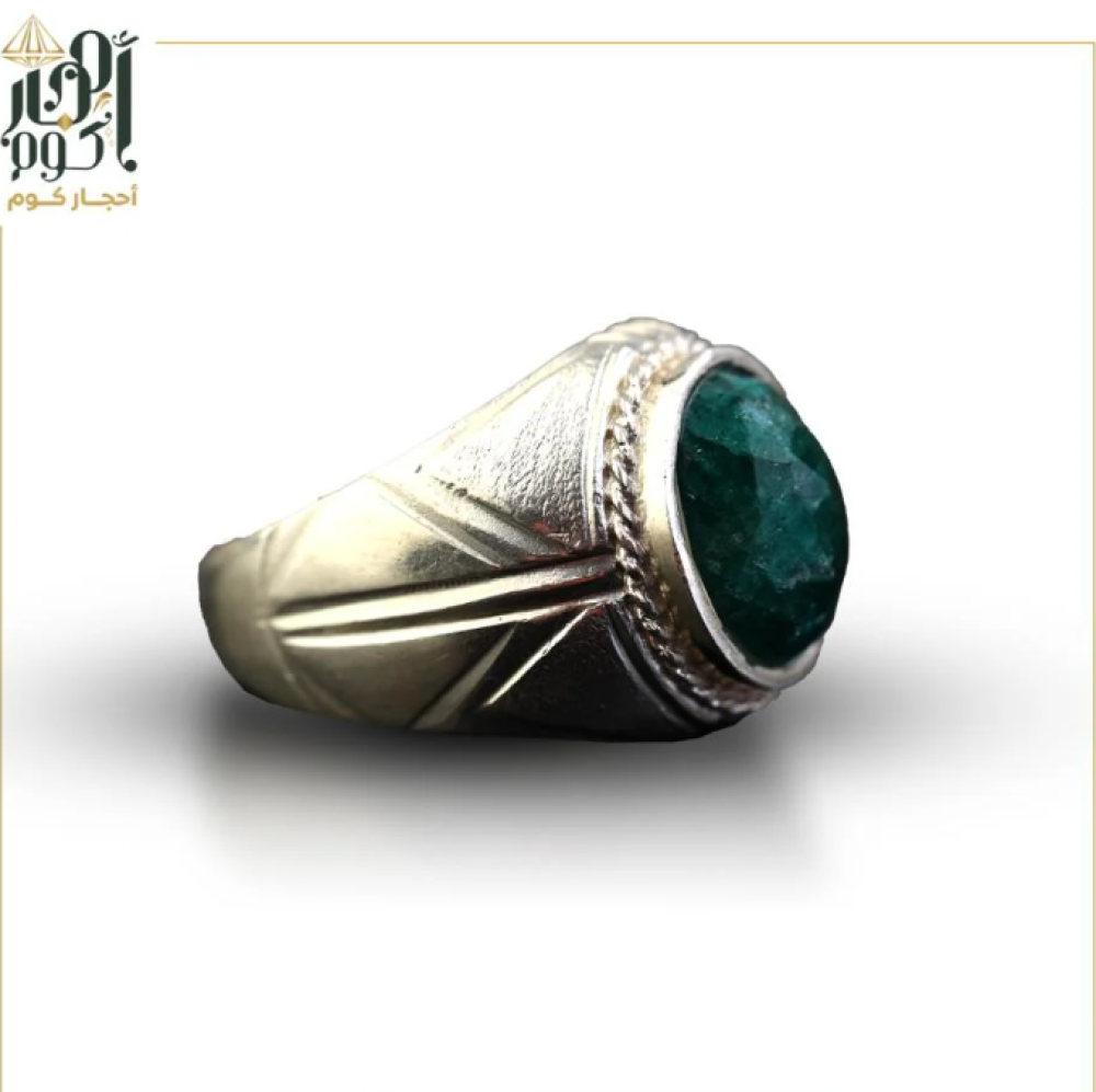 أفضل أنواع حجر الزمرد الطبيعي