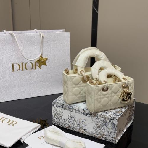 Dior- Lady d-joy bag