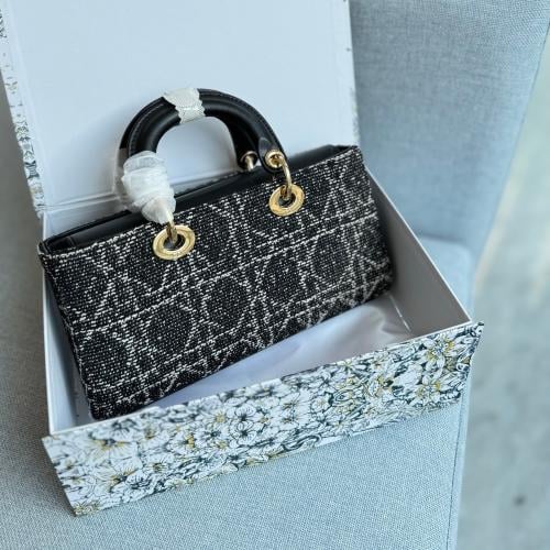 Dior bag