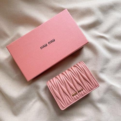 ماستر كواليتي - miu miu