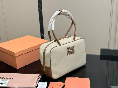 ماستر كواليتي - miu miu