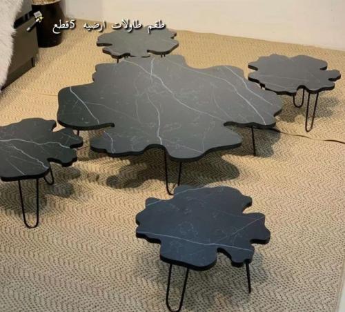 طقم طاولة ارضي خشب لون اسود