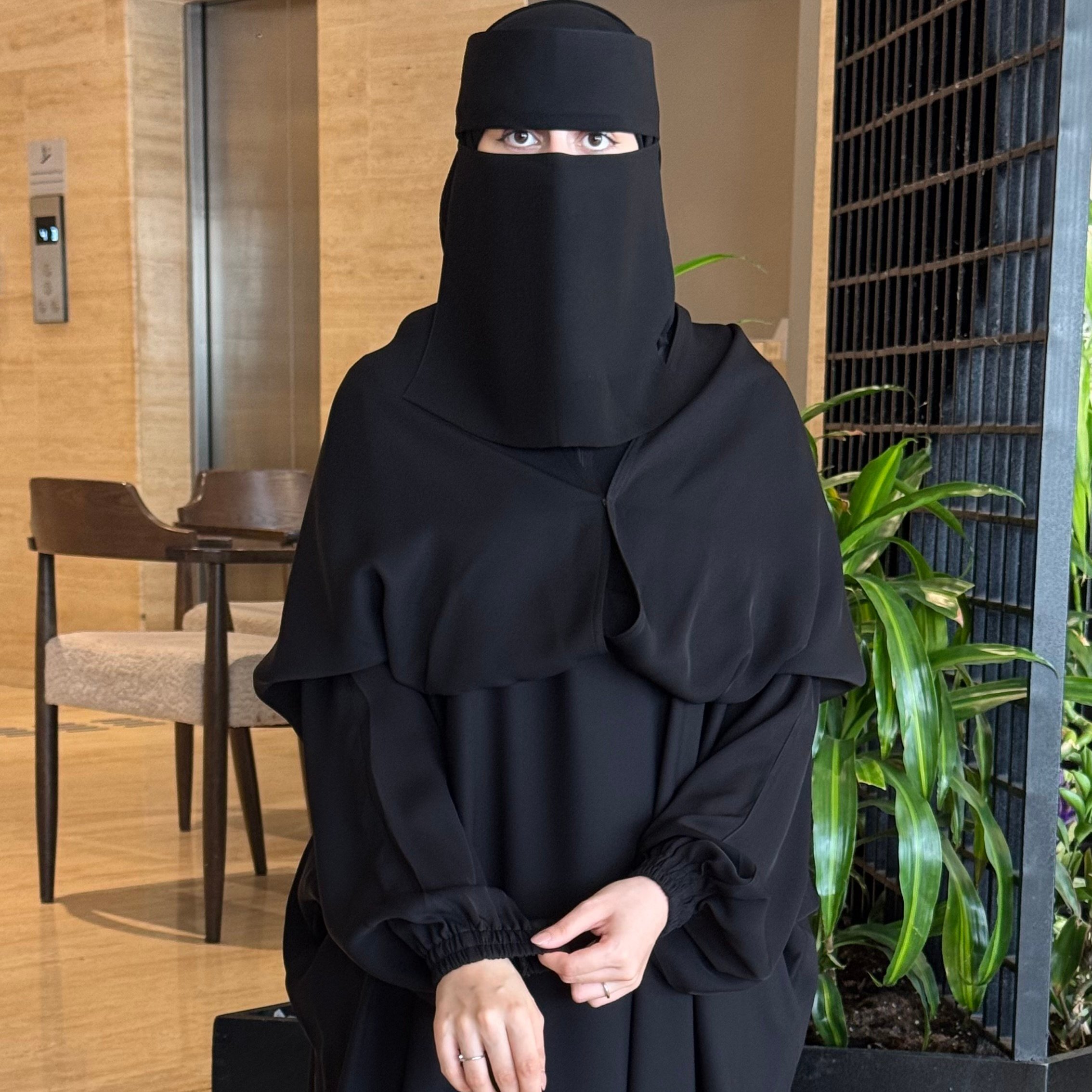 عباية ثنين في واحد سحاب قصير