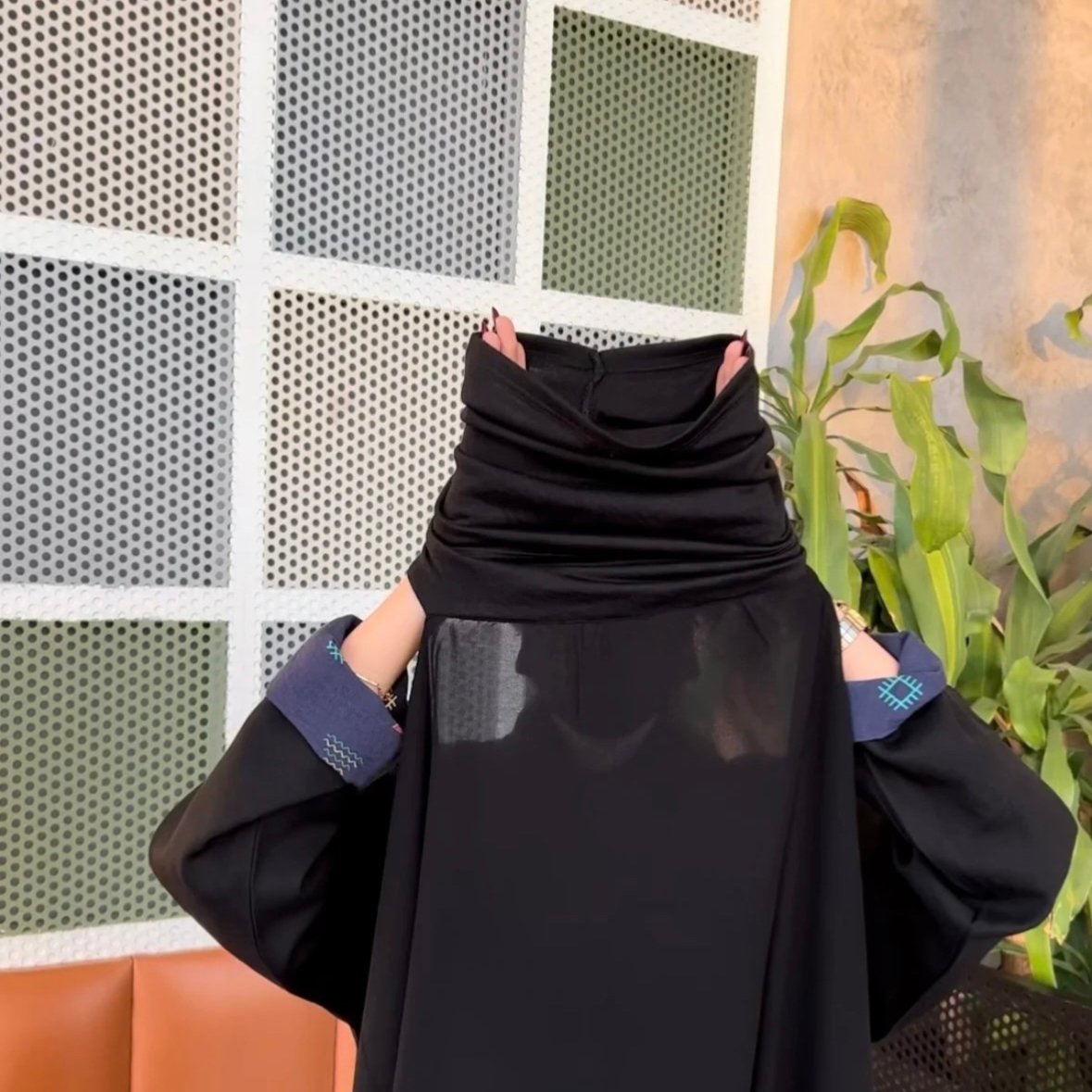 بكج ( طرحه بندانة + طرحة ربط + نقاب عادي وسط ربط )