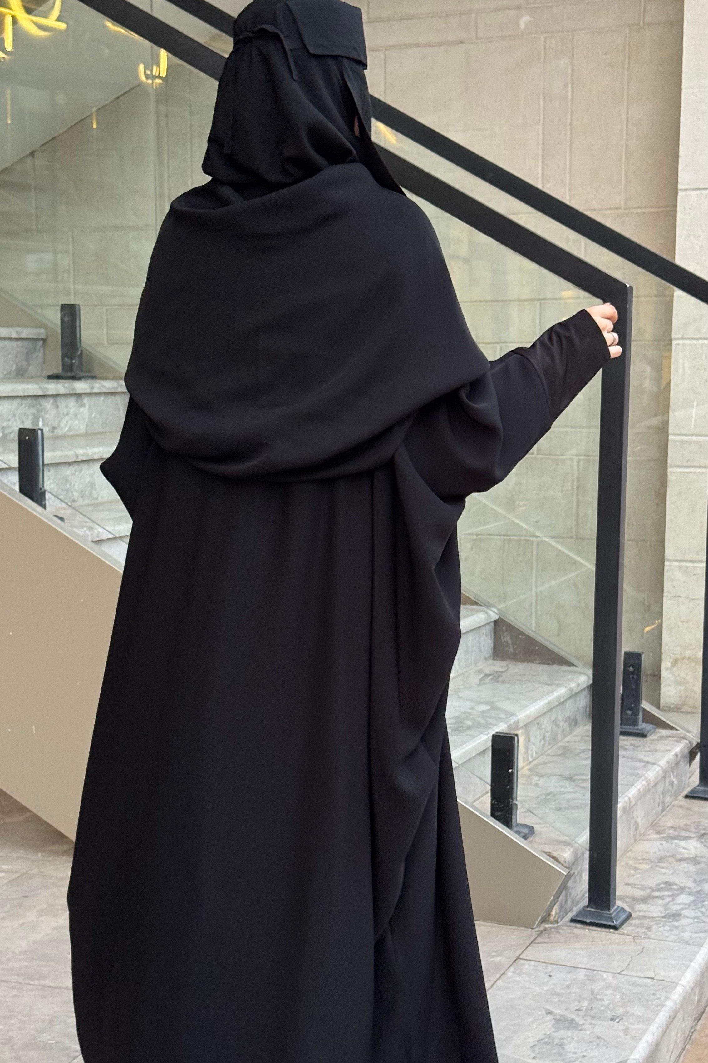 عباية ثنين في واحد سحاب