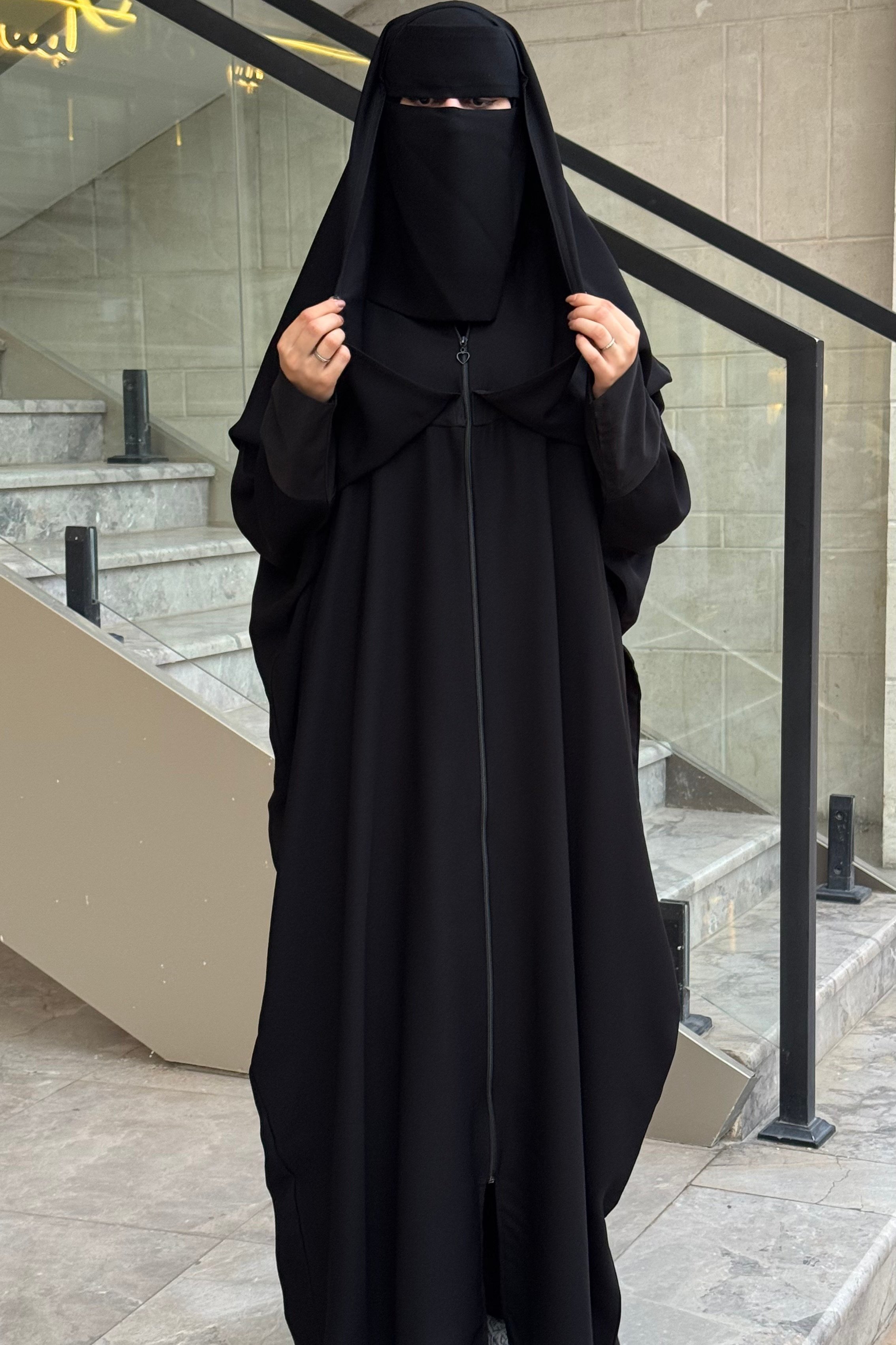 عباية ثنين في واحد سحاب