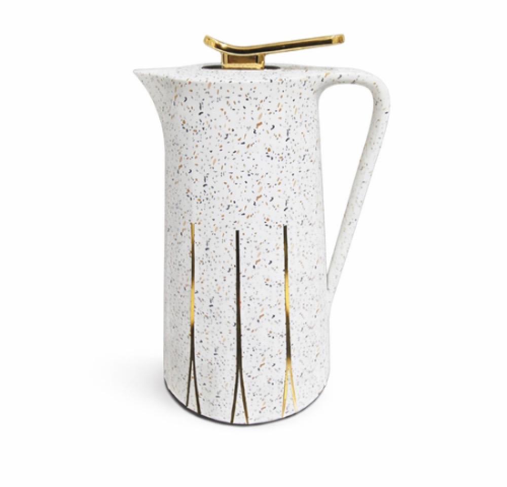 ترمس شاي أبيض منقط من الأسطورة فخامة الضيافة بطابع عصري