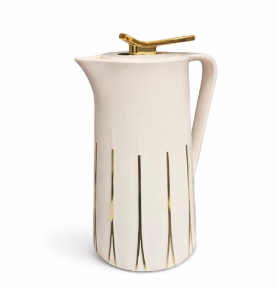 ترمس شاي من الأسطورة سر الضيافة الراقية ولمسة الفخامة في كل مجلس