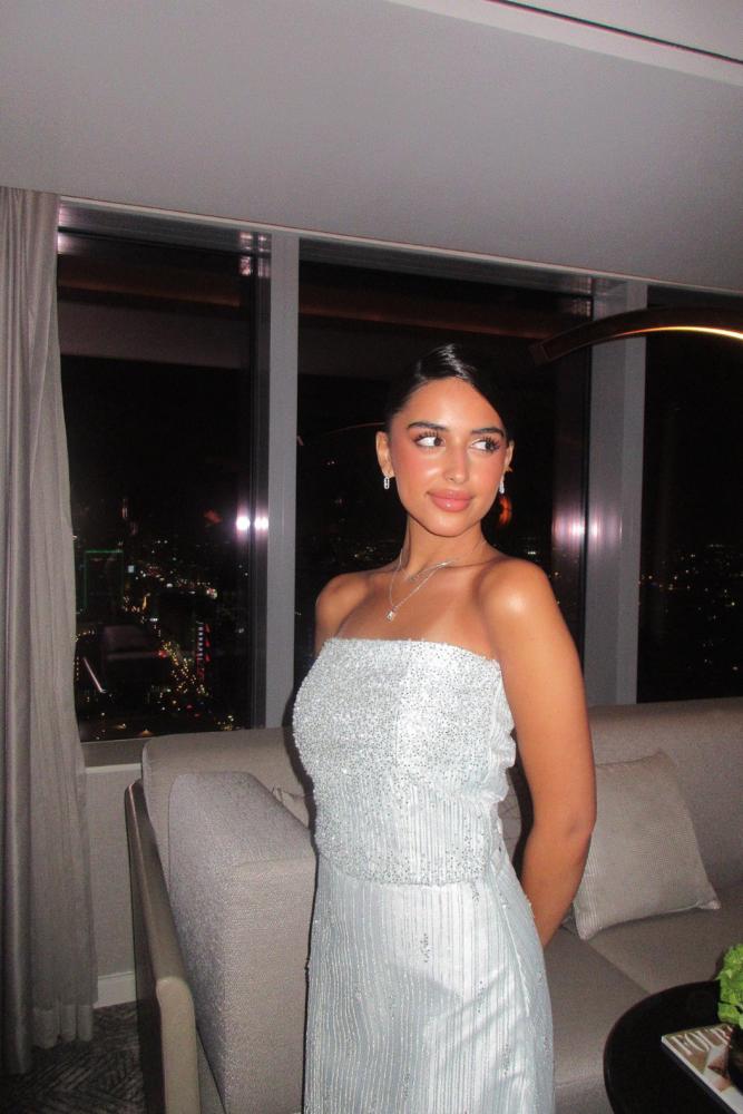 فستان اللؤلؤ