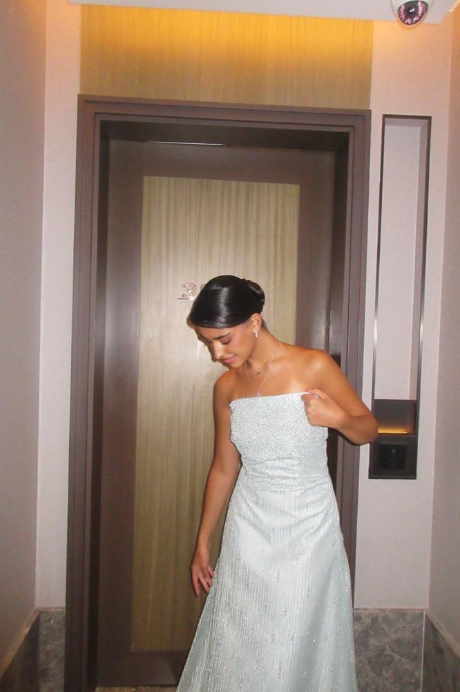 فستان اللؤلؤ