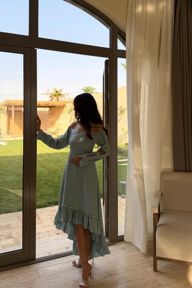فستان الفراشة الصيفي اللون السماوي