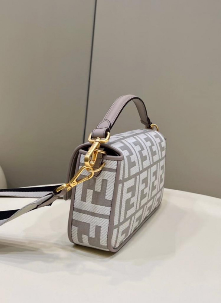 فندي مقاس 27 cm