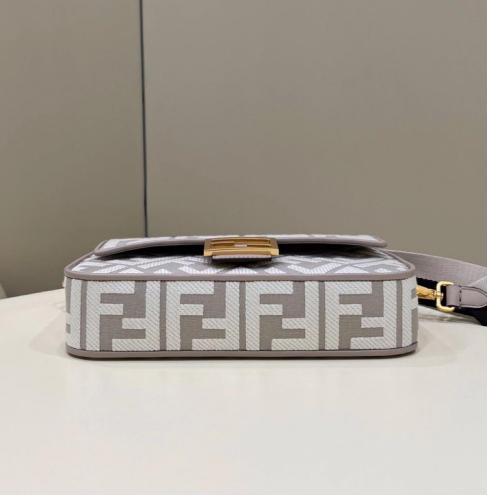 فندي مقاس 27 cm