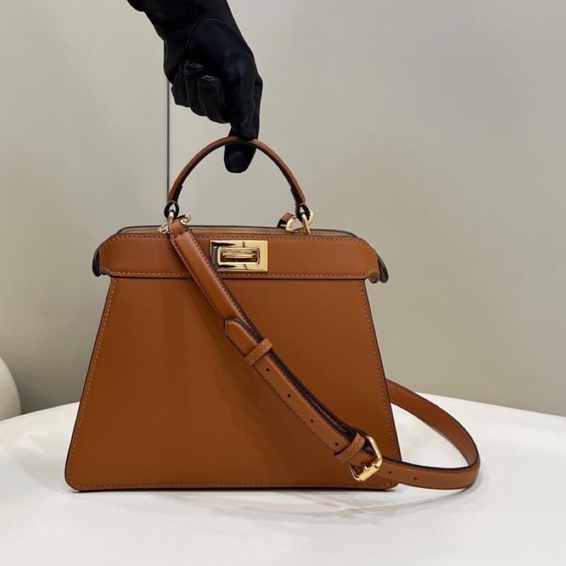 فندي بيكابو مقاس 27 cm