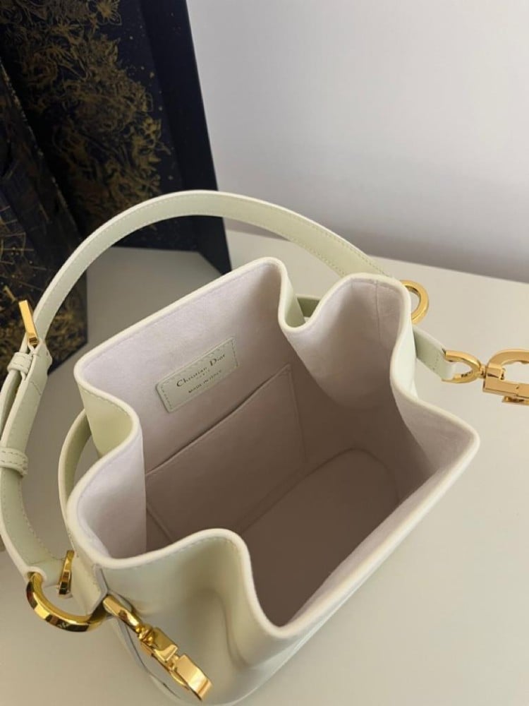 ديور مقاس 24 cm