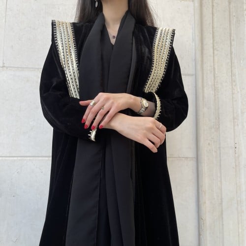 Gold bisht velvet abaya