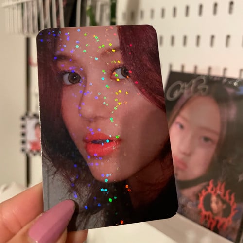 Newjeans OMG Pre-order Benefits