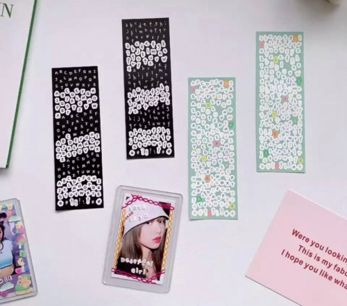 ستيكرز احرف