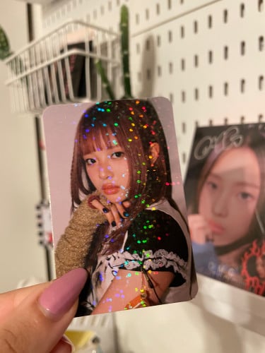 Newjeans OMG Pre-order Benefits