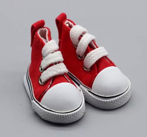 شوز احمر skzoo-20cm