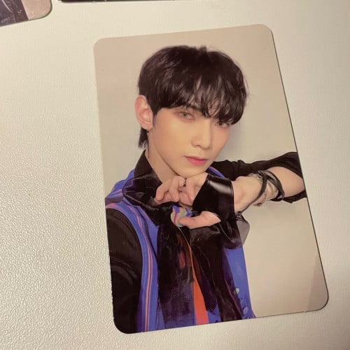 ATEEZ PRE-Order photocard