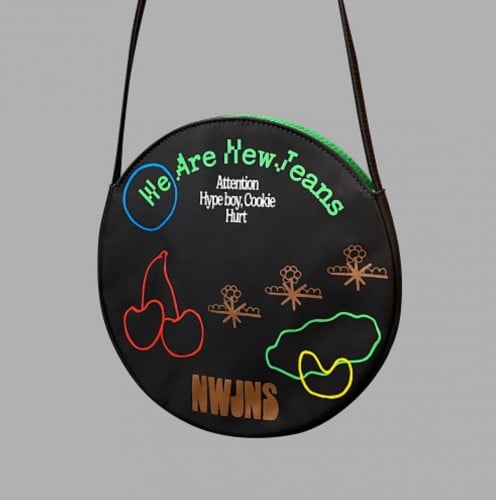 NewJeans - New Jeans [Bag Ver. - Black]